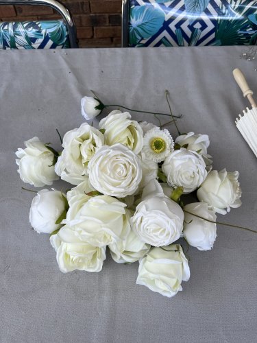 Artificial flowers