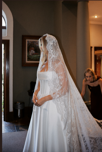 Ivory Chantilly Lace Cathedral Veil with Scalloped Edge and Drop Face-Framing Design