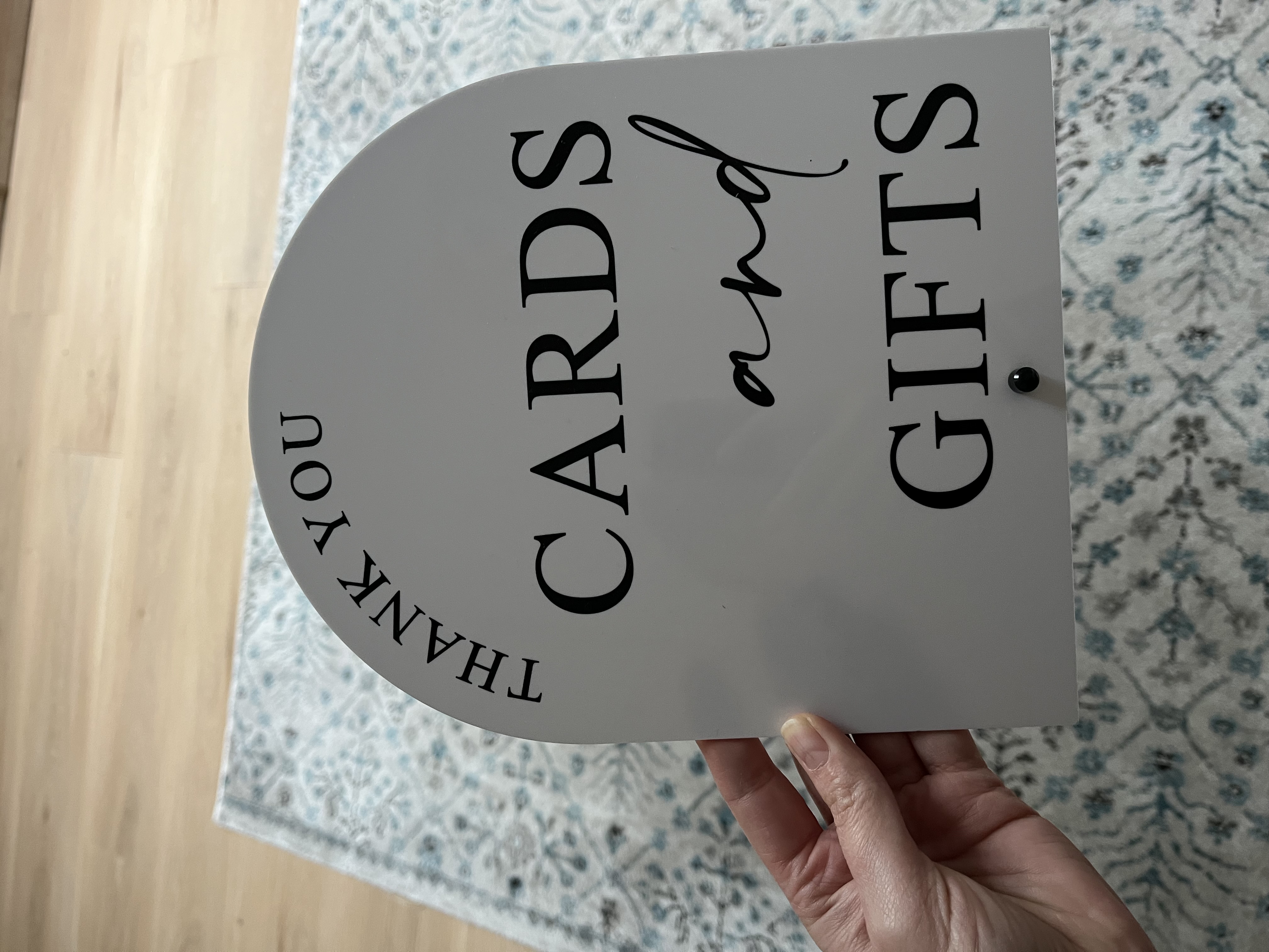 Card and gift sign 