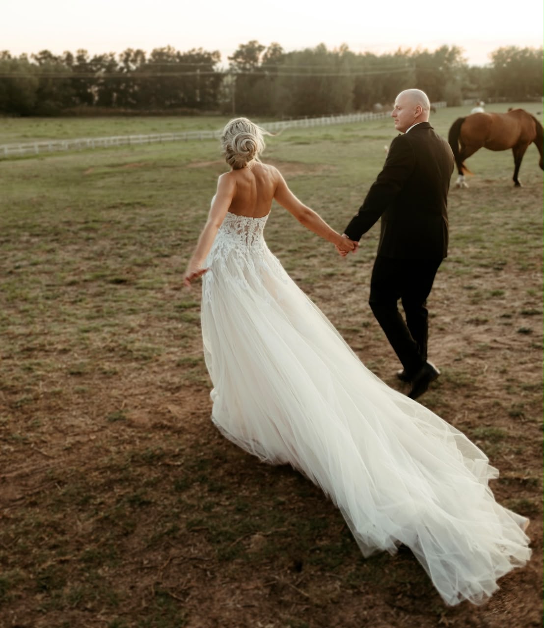 Beautiful Pre-Loved Wedding Dress for Sale