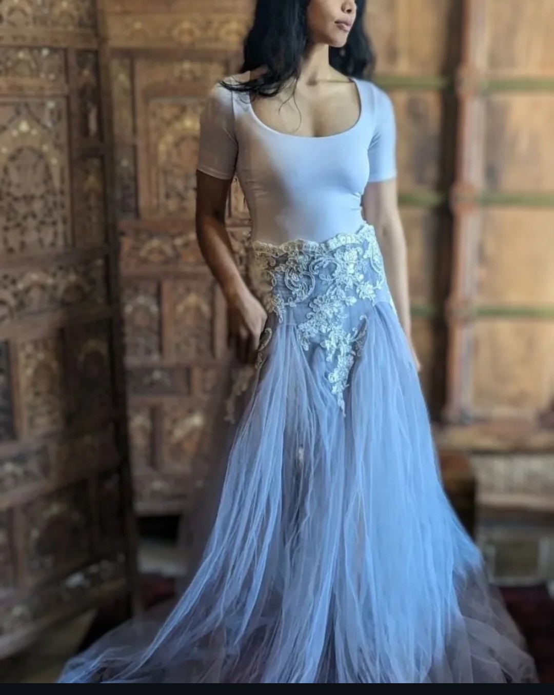 Tulle and lace overlay skirt