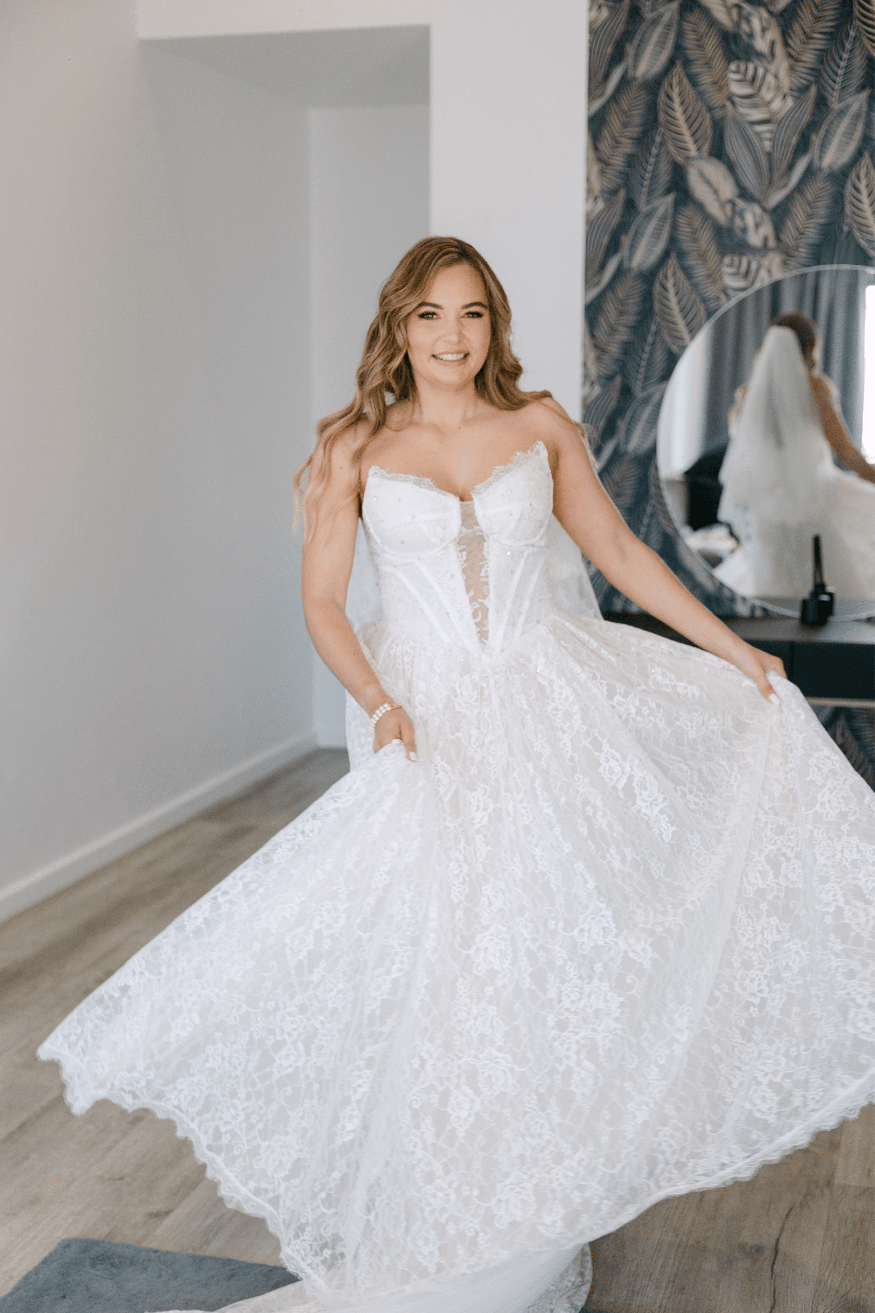 Romantic Chantilly Lace A-Line Wedding Dress with Basque Waist Bodice
