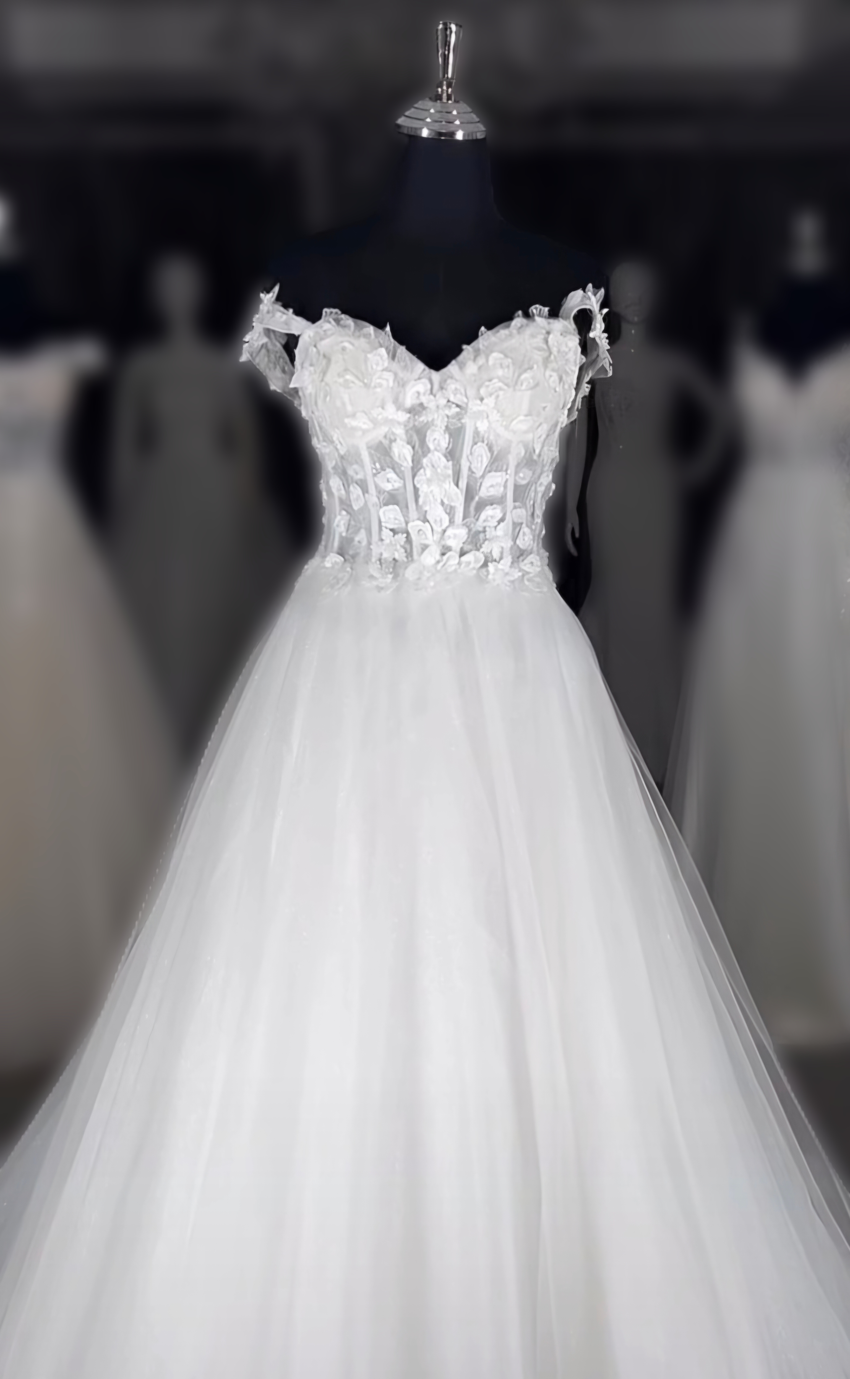 Ivory A-line tulle dress