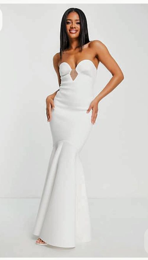 ASOS DESIGN minimal notch bandeau Peplem Wedding dress in ivory - WHITE