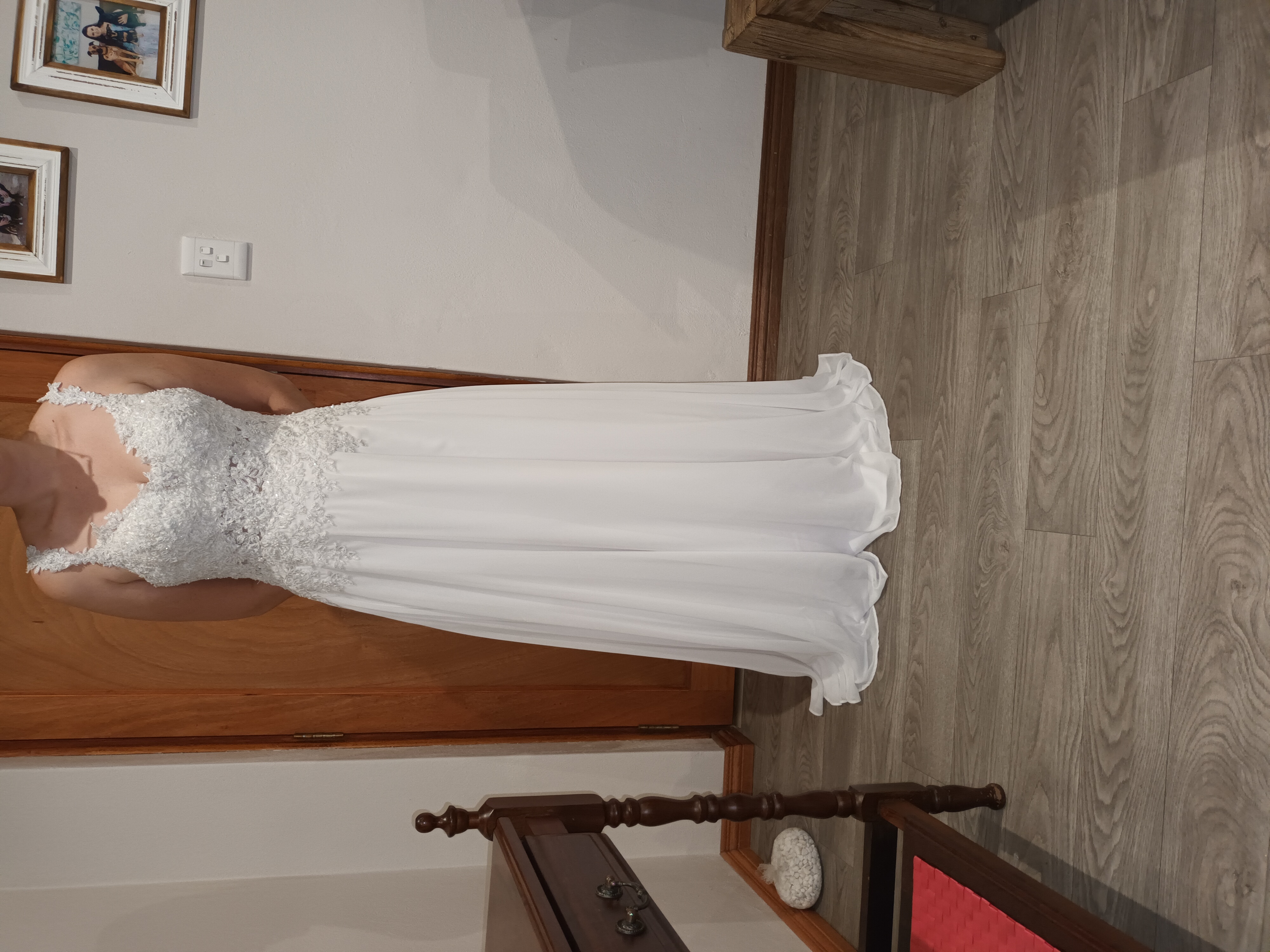 Lace wedding dress size 10